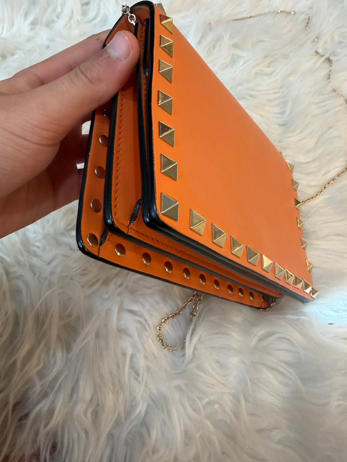 VALENTINO GARAVANI ROCKSTUD SMALL FLAP CROSSBODY BAG