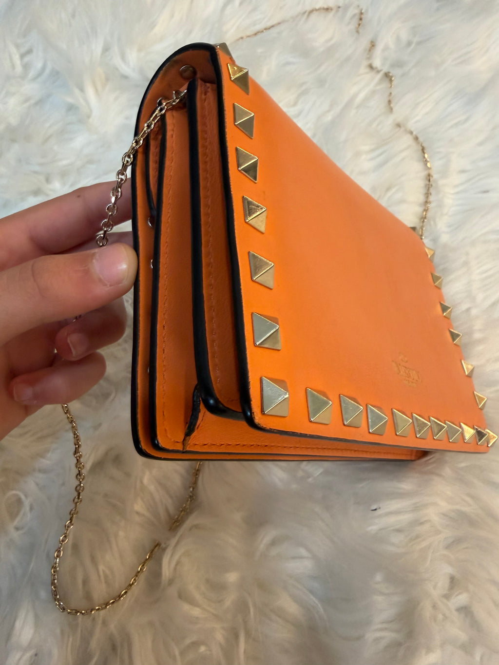 VALENTINO GARAVANI ROCKSTUD SMALL FLAP CROSSBODY BAG