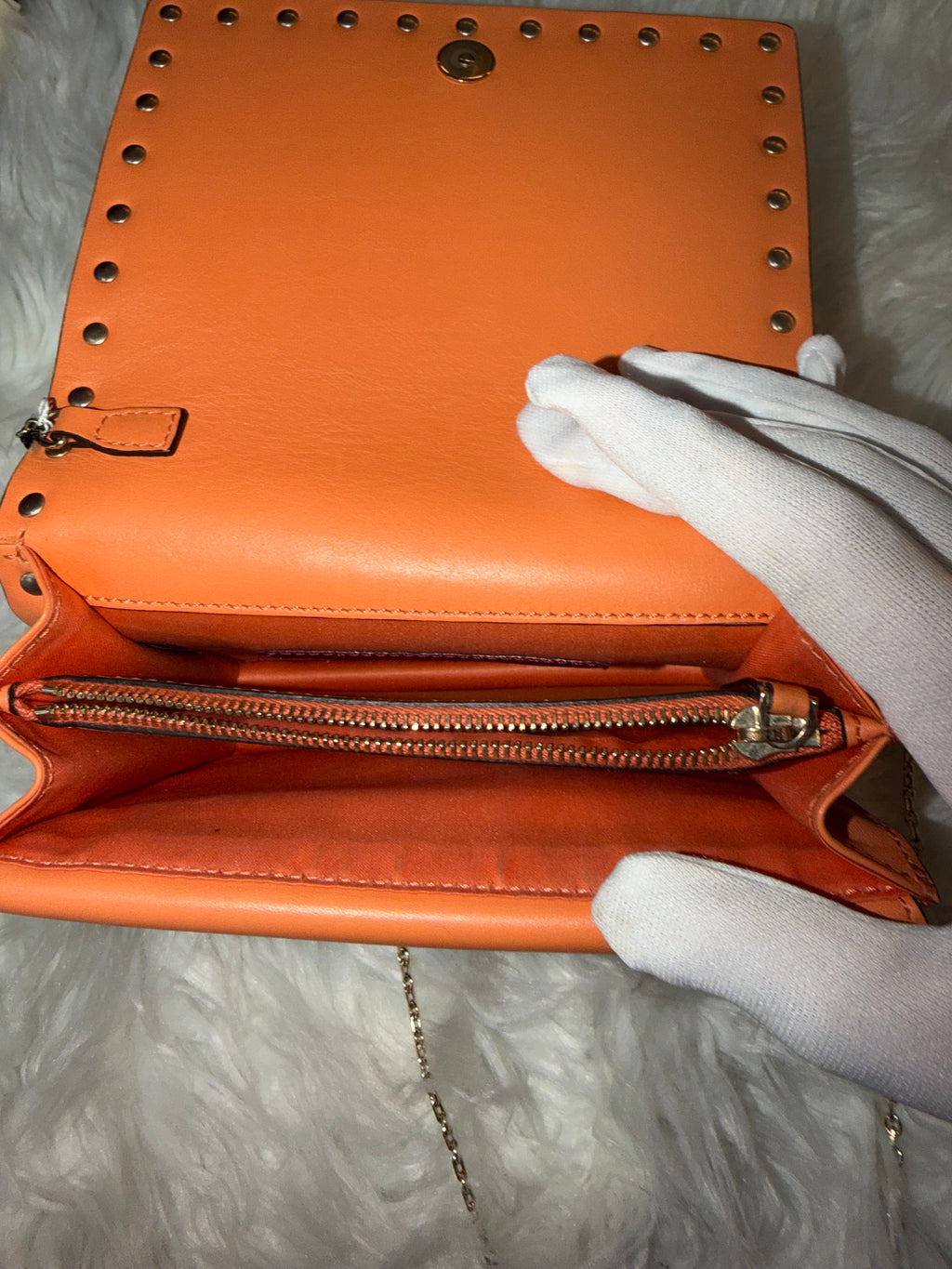 VALENTINO GARAVANI ROCKSTUD SMALL FLAP CROSSBODY BAG