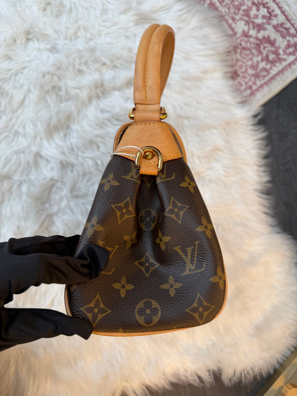 LOUIS VUITTON BEVERLY MM MONOGRAM CANVAS SHOULDER BAG