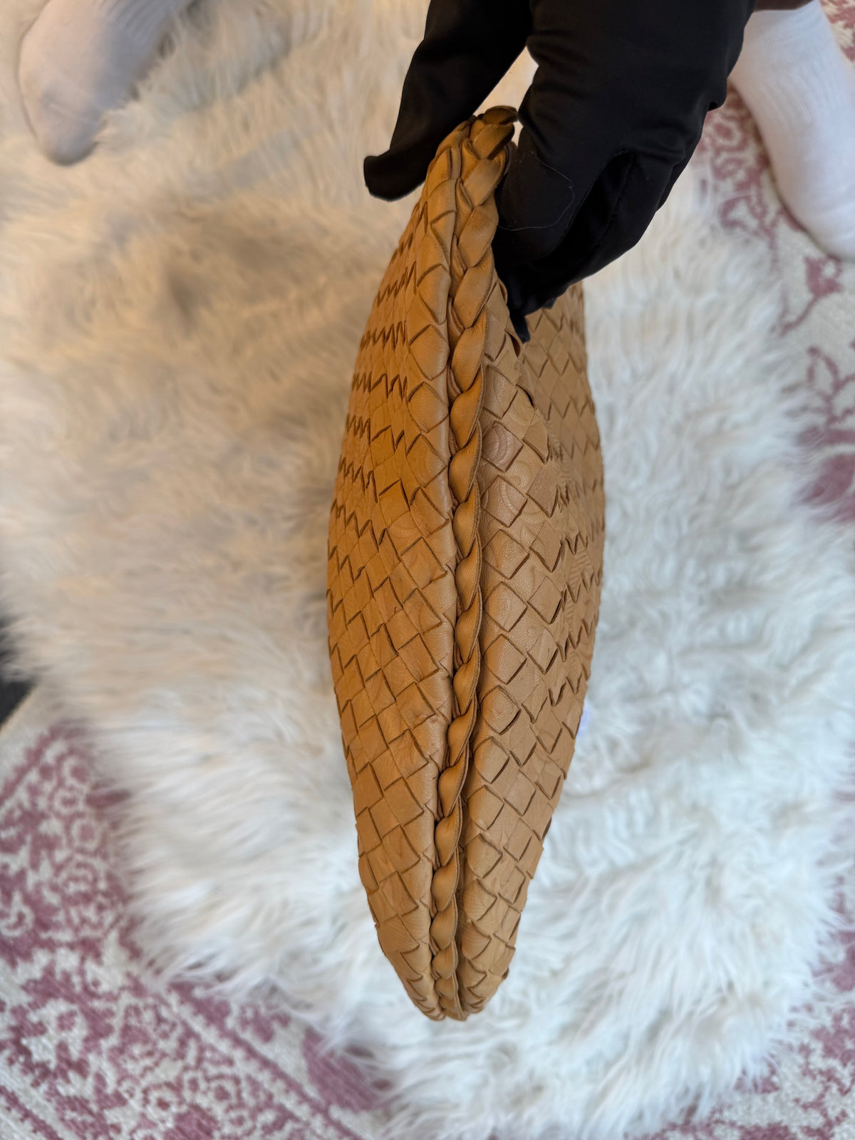 BOTTEGA VENETA EMBOSSED INTRECCIATO HOBO BAG LARGE