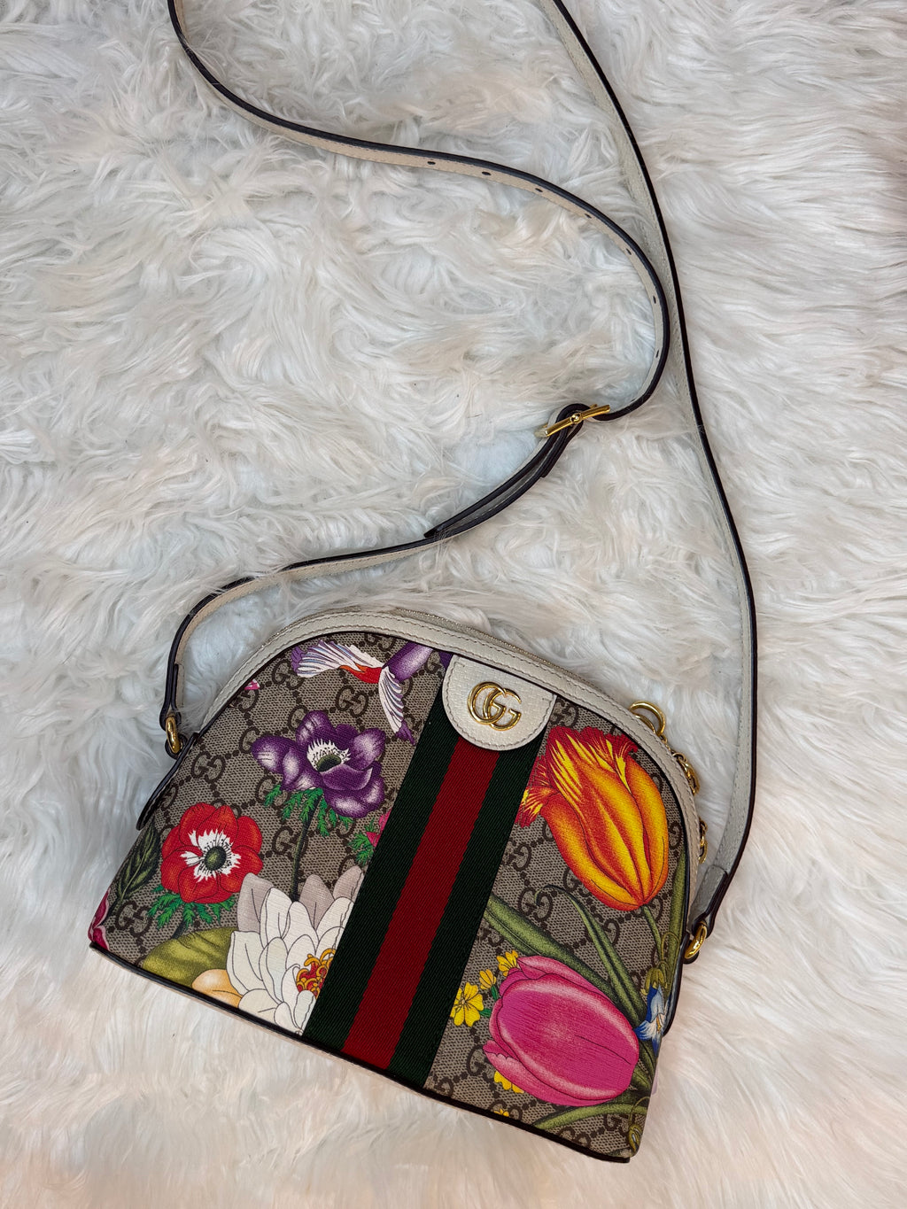 GUCCI OPHIDIA SMALL DOME CROSSBODY GG SUPREME FLORA CANVAS