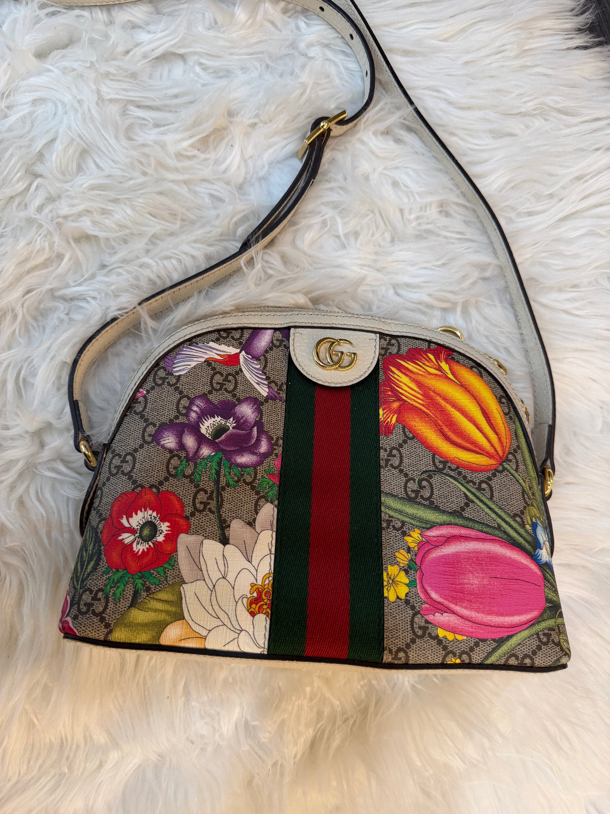 GUCCI OPHIDIA SMALL DOME CROSSBODY GG SUPREME FLORA CANVAS