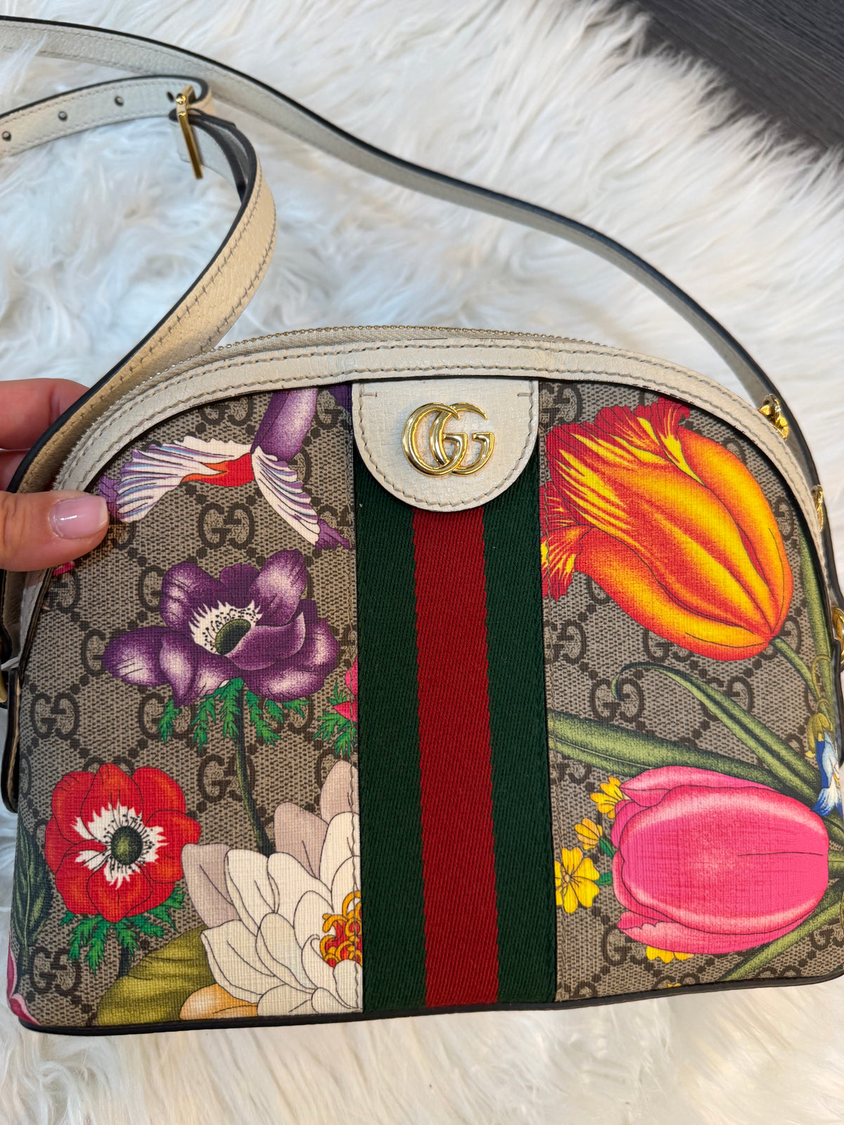 GUCCI OPHIDIA SMALL DOME CROSSBODY GG SUPREME FLORA CANVAS