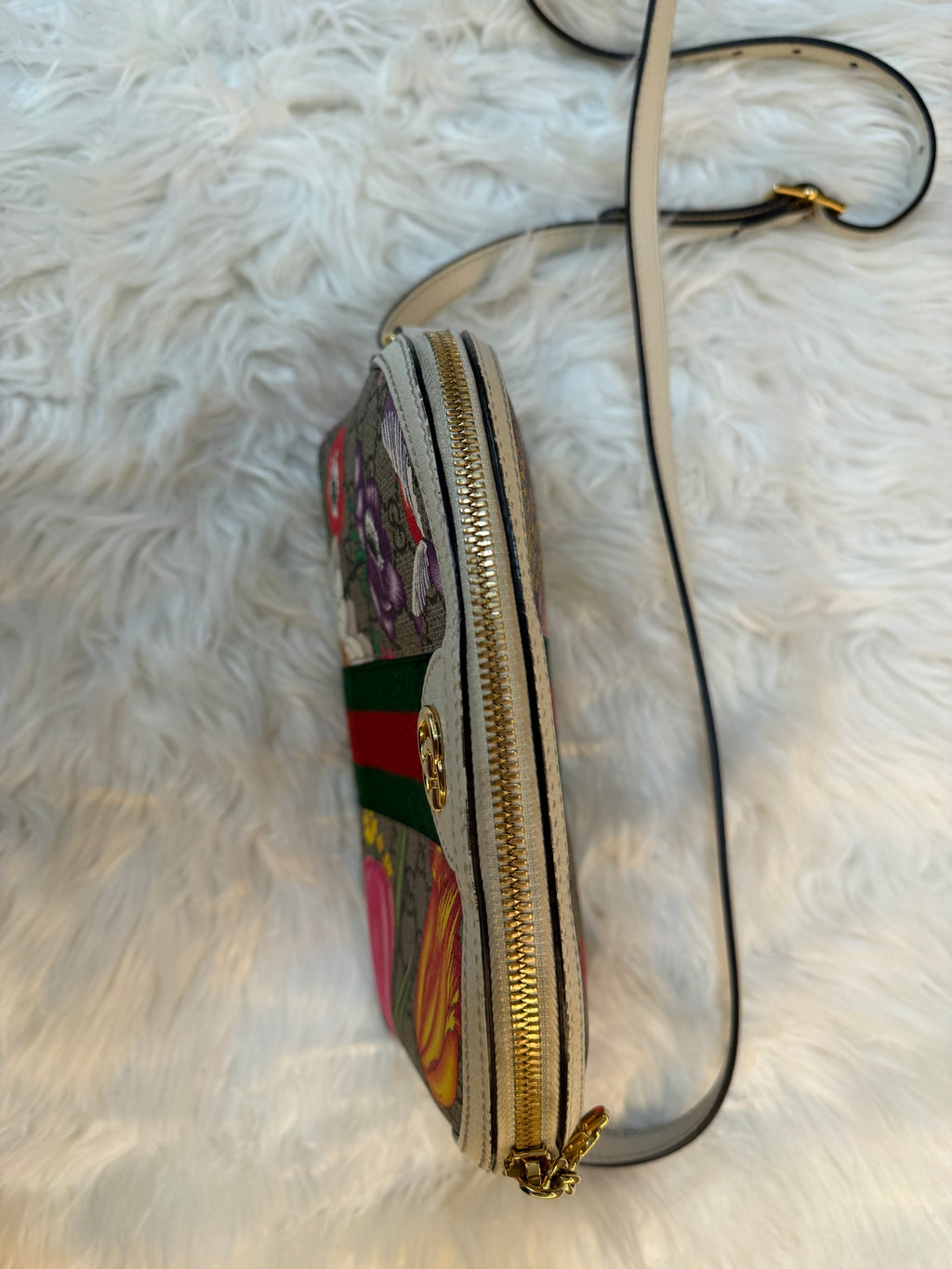 GUCCI OPHIDIA SMALL DOME CROSSBODY GG SUPREME FLORA CANVAS