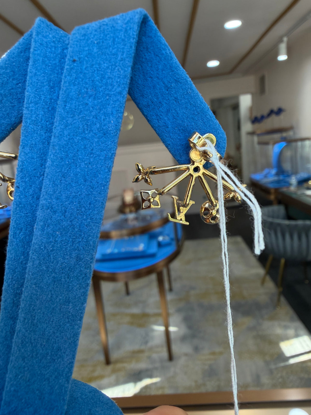 LOUIS VUITTON BLOOMING EAR JACKET EARRINGS