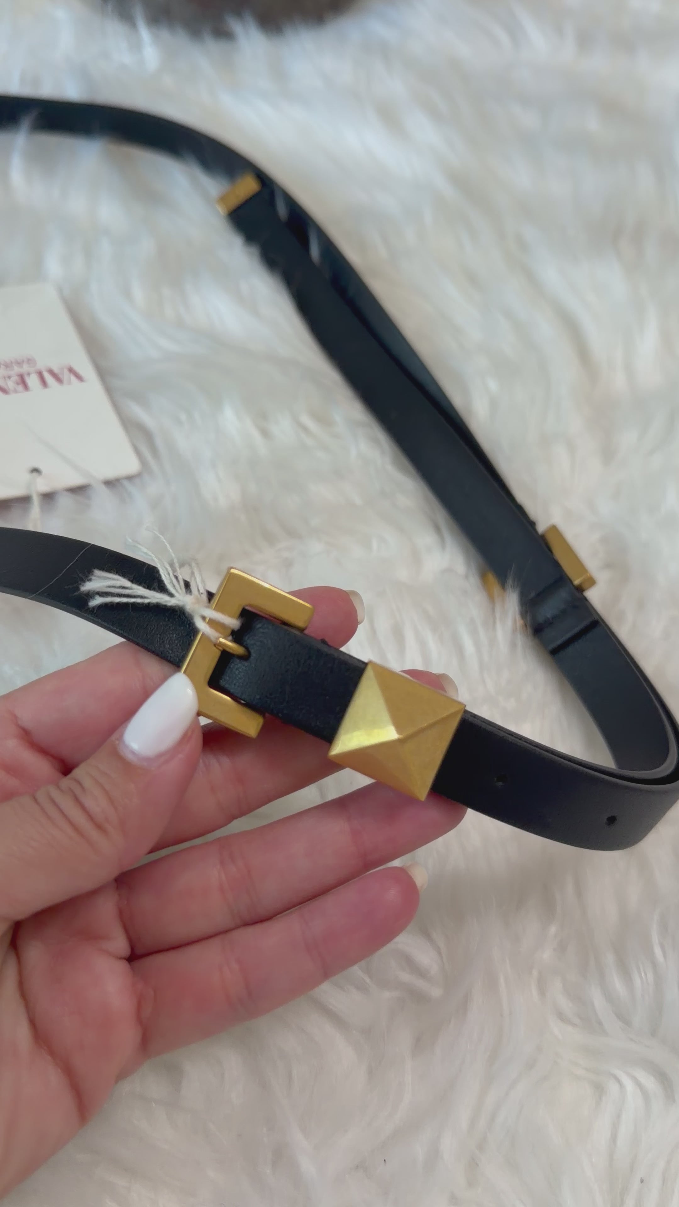 VALENTINO GARAVANI LEATHER BELT WITH ROCKSTUD